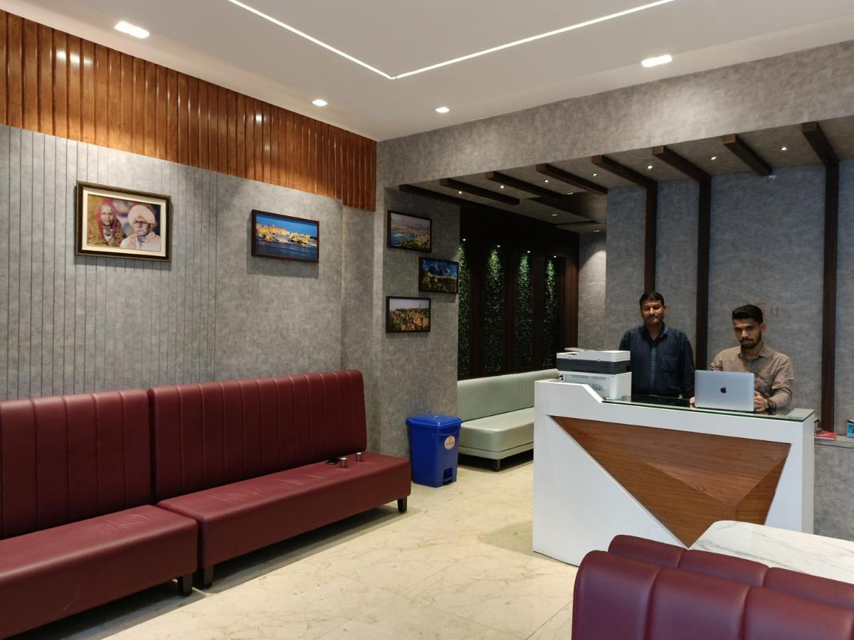 Hotel Vrinda Inn Udajpur Exteriér fotografie