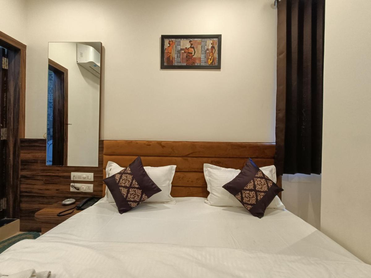Hotel Vrinda Inn Udajpur Exteriér fotografie