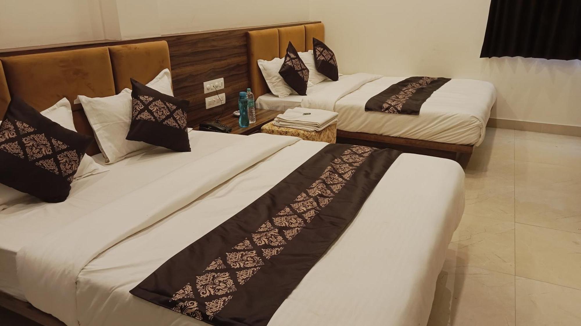 Hotel Vrinda Inn Udajpur Exteriér fotografie