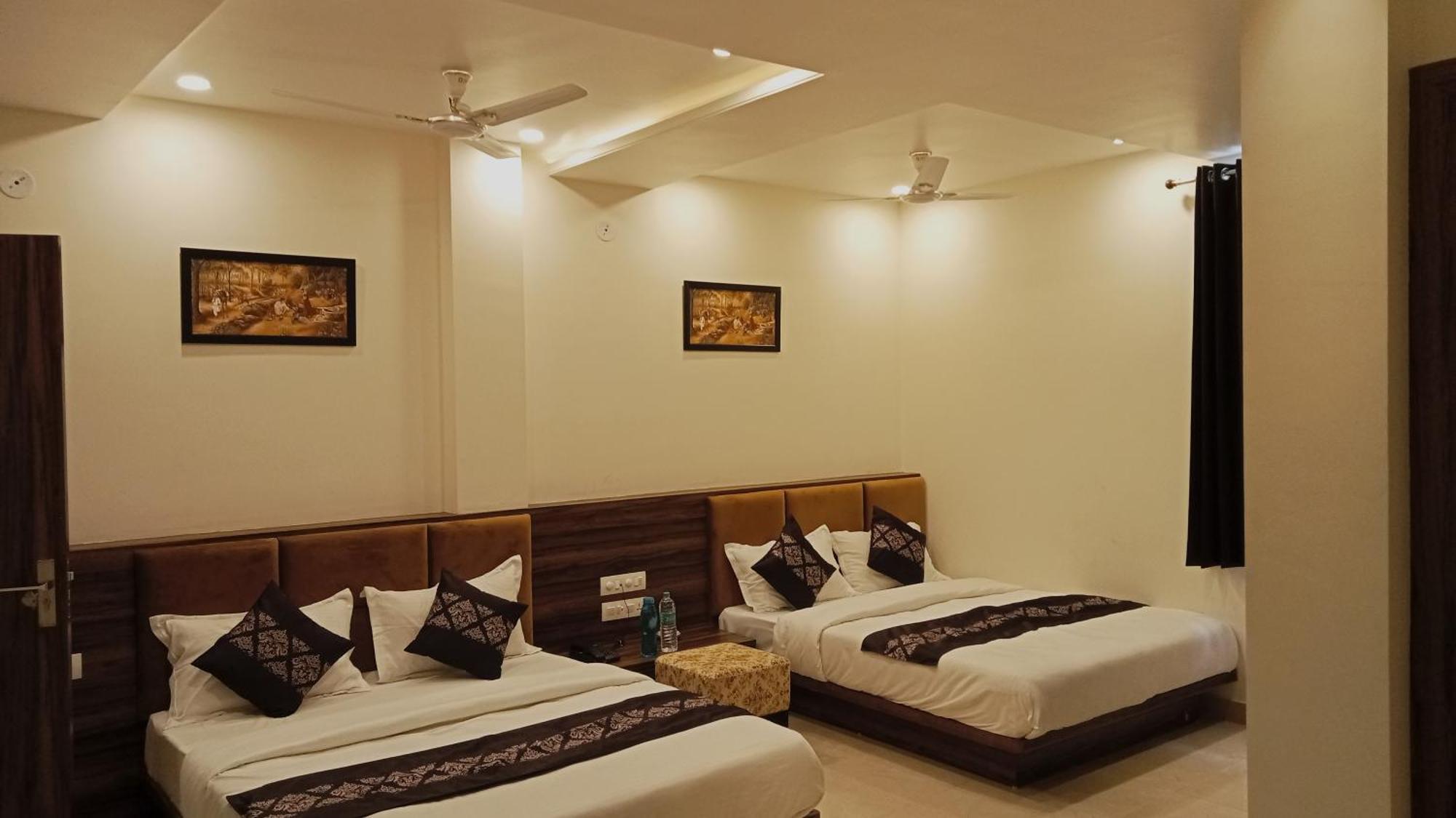 Hotel Vrinda Inn Udajpur Exteriér fotografie