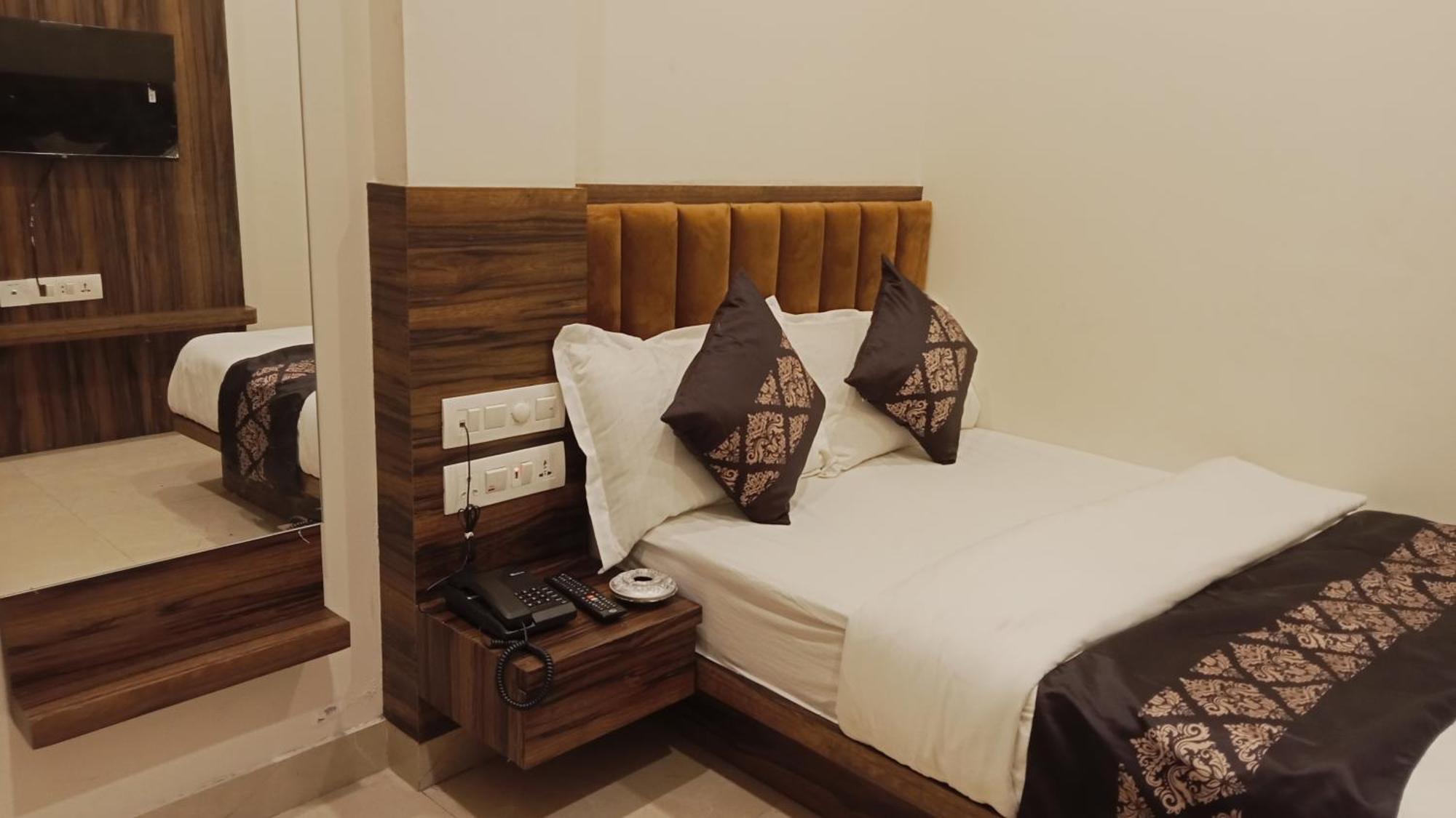 Hotel Vrinda Inn Udajpur Exteriér fotografie