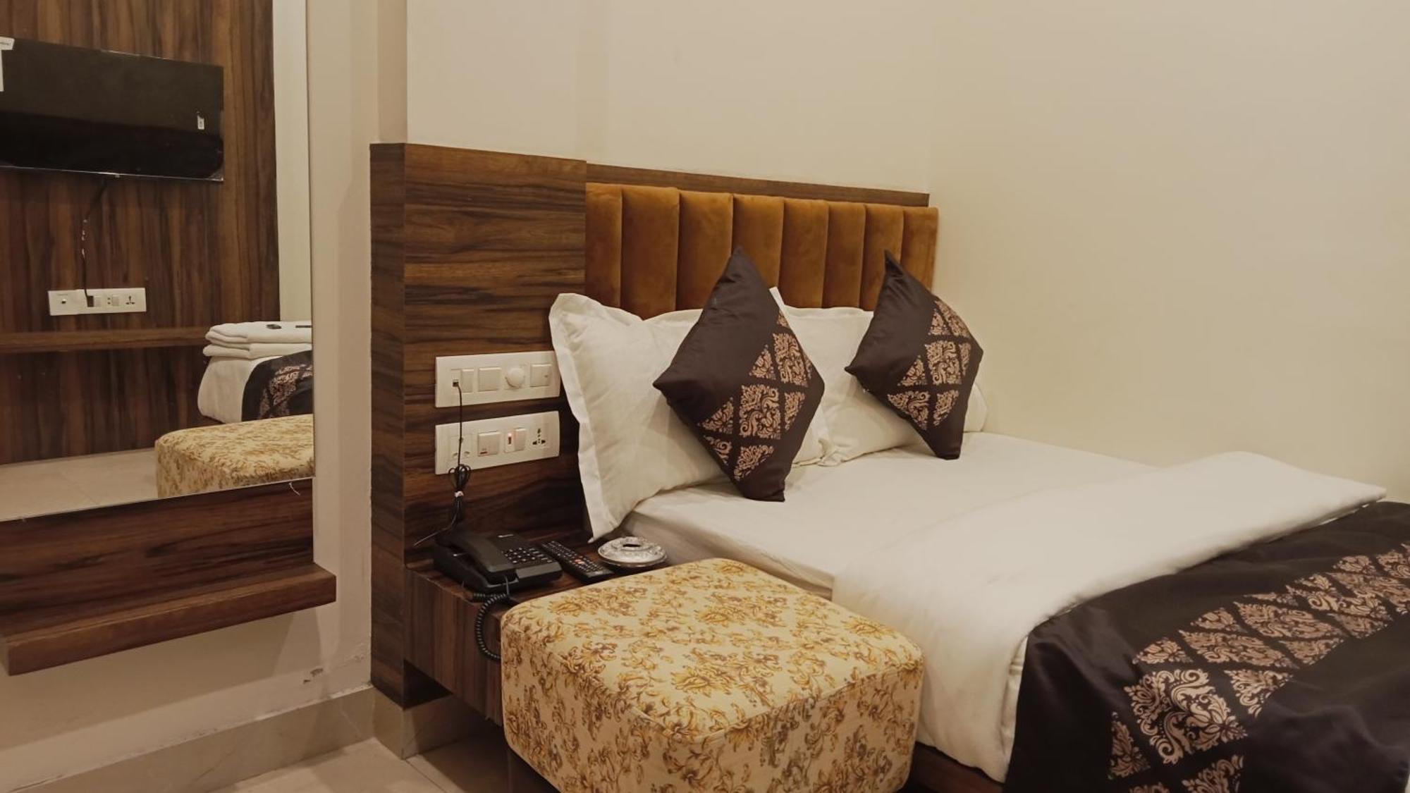Hotel Vrinda Inn Udajpur Exteriér fotografie